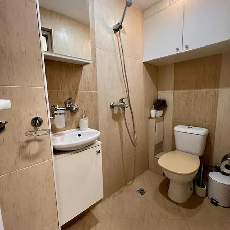 Cozy One-bedroom Near Sea Garden Appartement